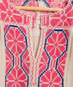 Blusa chenteña - Red Flowers