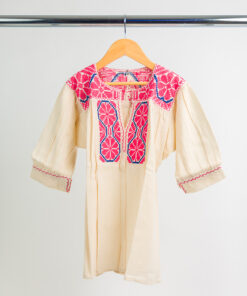 Blusa chenteña - Red Flowers